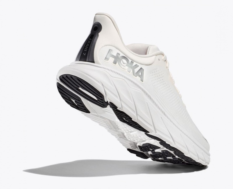 HOKA Arahi 7 Men's Running Shoes White | 097258JKA